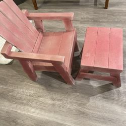 Kids table & chair