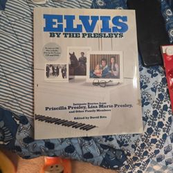 ELVIS by The Presleys