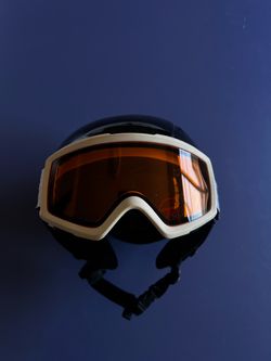 Rossignol Adjustable Ski / Snowboard Helmet L/XL 59–63 cm + Goggles