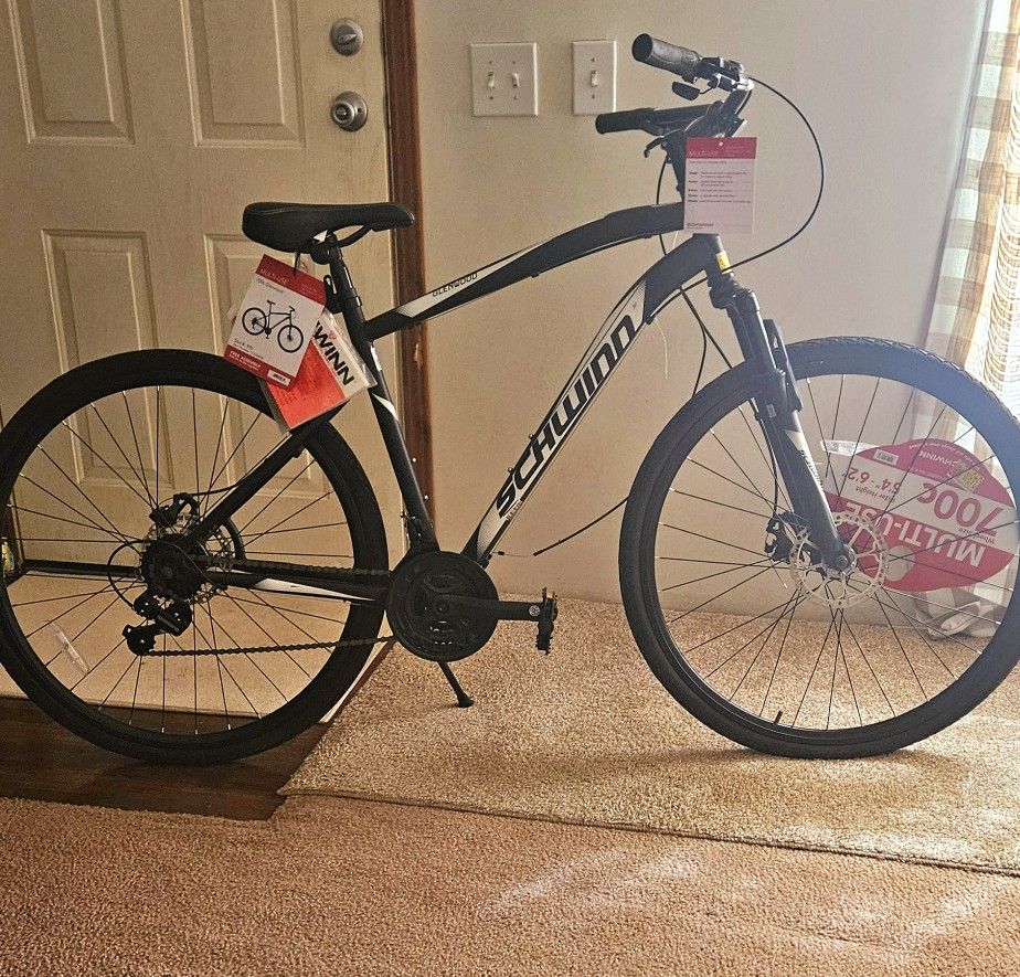 Schwinn 700c Glenwood Hybrid Bike, Adults +14 Years, Black, 21 Speeds