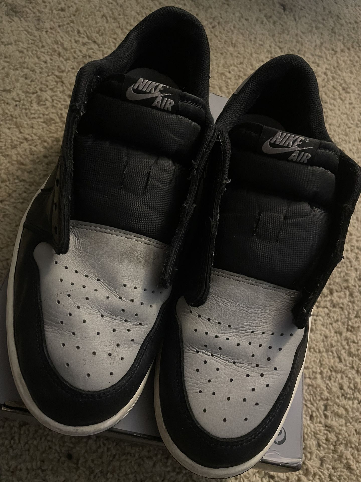 Nike Mens Jordan 1 Low OG Shadow 2024 Size 12