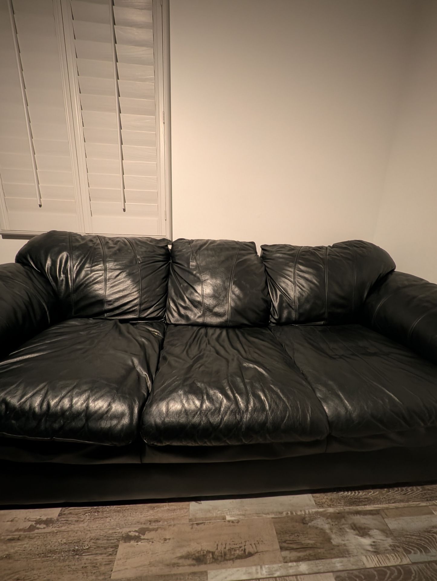 Black Leather Couches