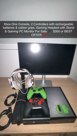 Gaming Console With Monitor