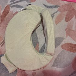 My Brestfriend Nursing Pillow W Extra Cover