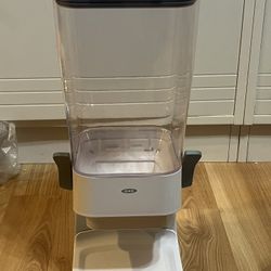 OXO Cereal Dispenser