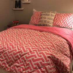 Pottery Barn comforter/shams