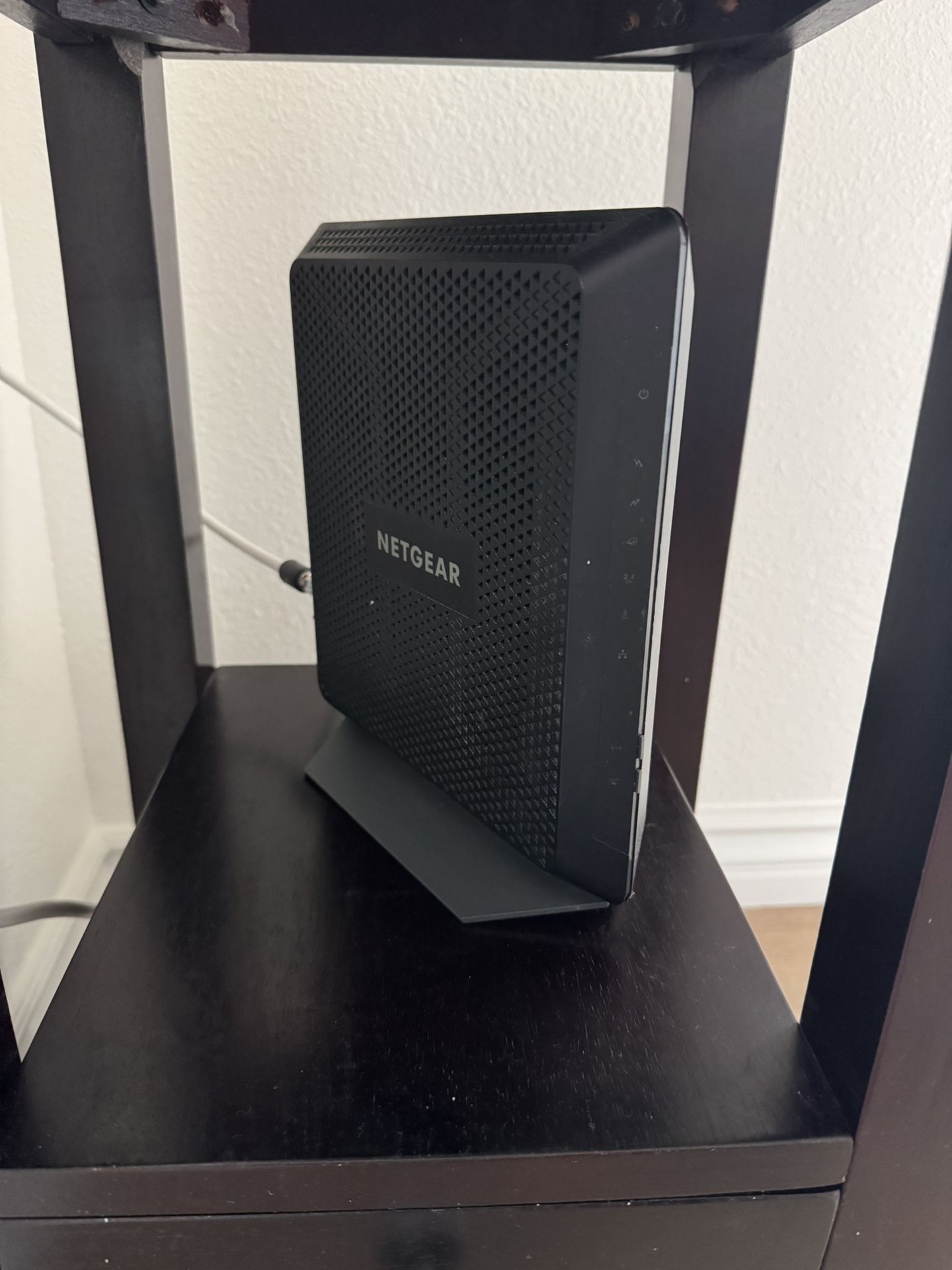 Netgear Nighthawk Modem Router Combo C-7000. Used For 10 Months Only. Works Great