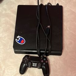 PS4 And Controller 