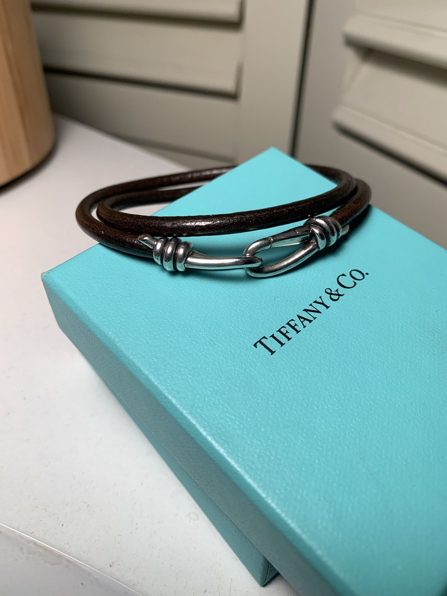 Tiffany Bracelet Size XL. Leather & Silver 925. Aventura Area