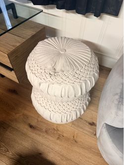 Modern Accent Chairs (2) – Soft Velvet Style