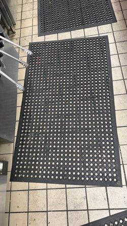 anti-fatigue rubber mats