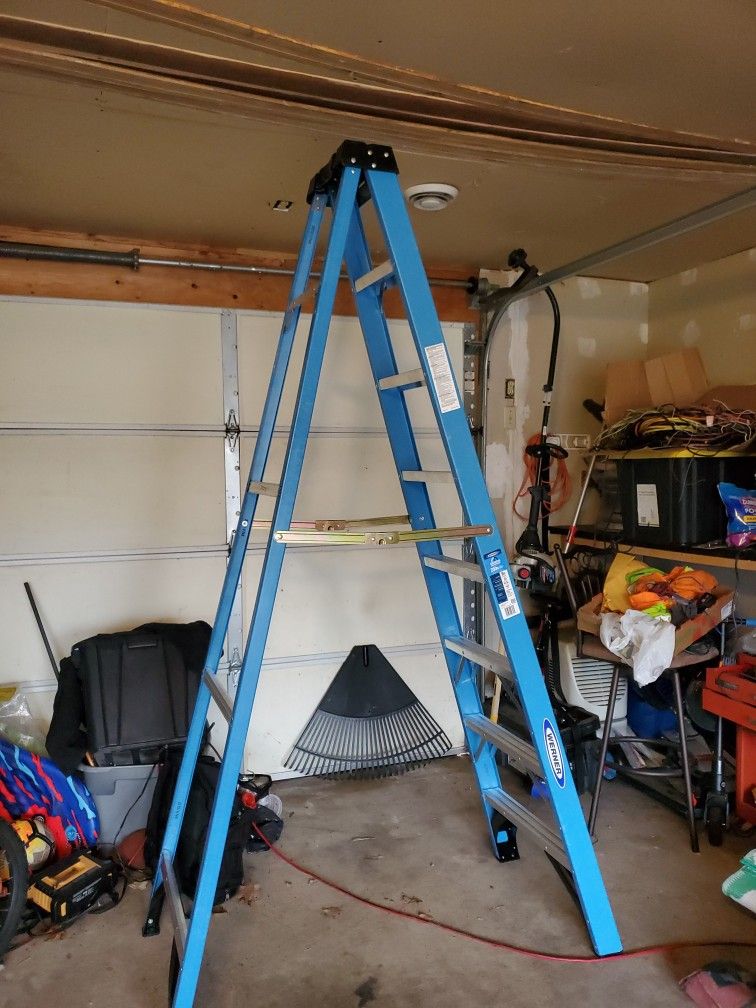 Werner 8ft Fiberglass Step Ladder