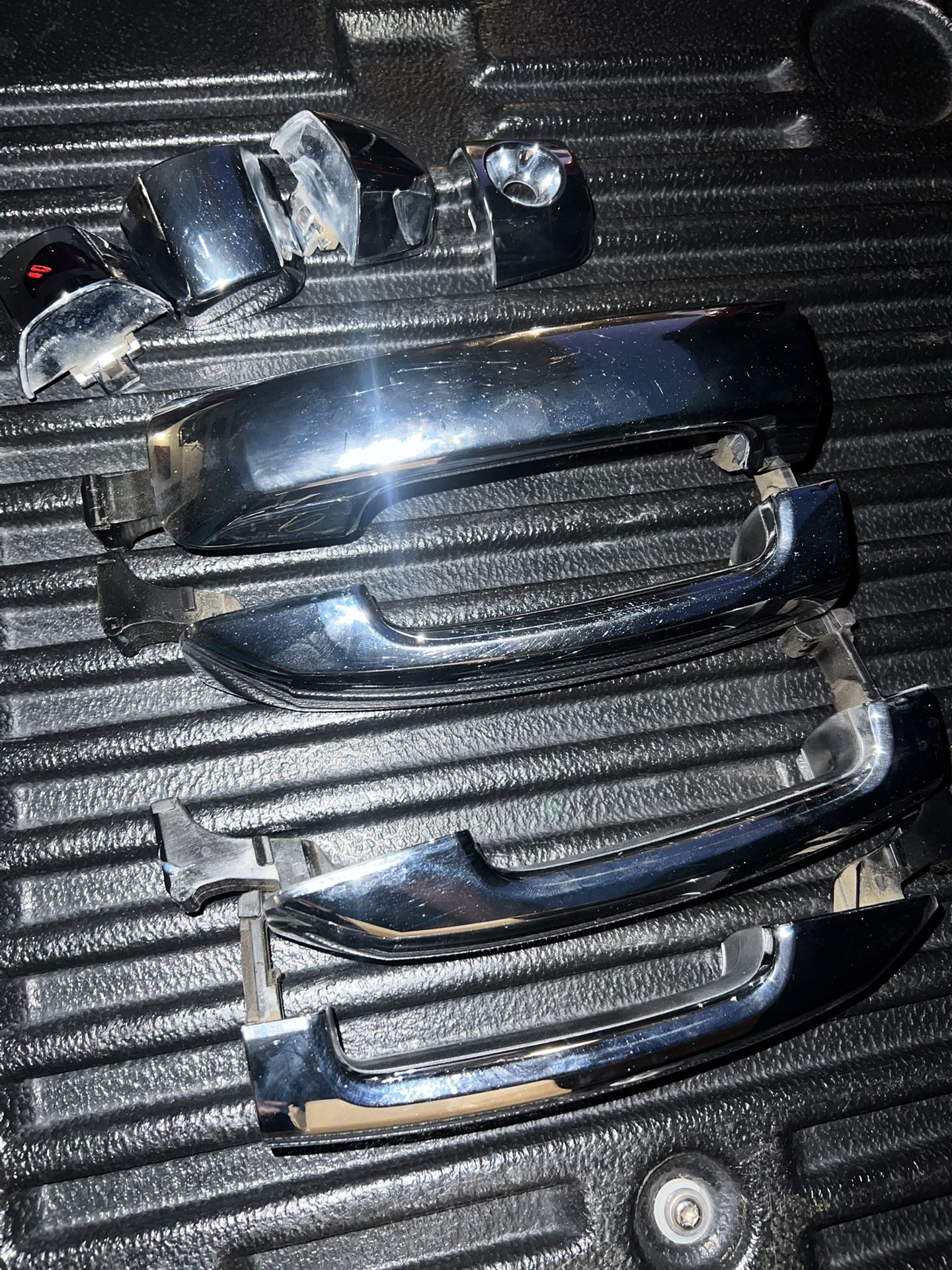 Toyota Tundra Door Handles