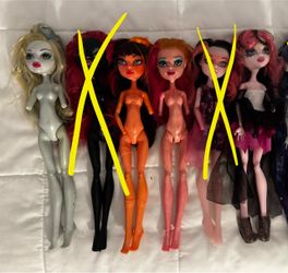 Monster high dolls