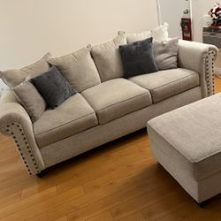 Sofa 