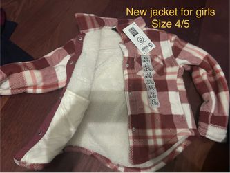 Girl sweater size 4 and 5.