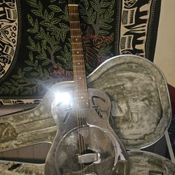 Fender Resonator 