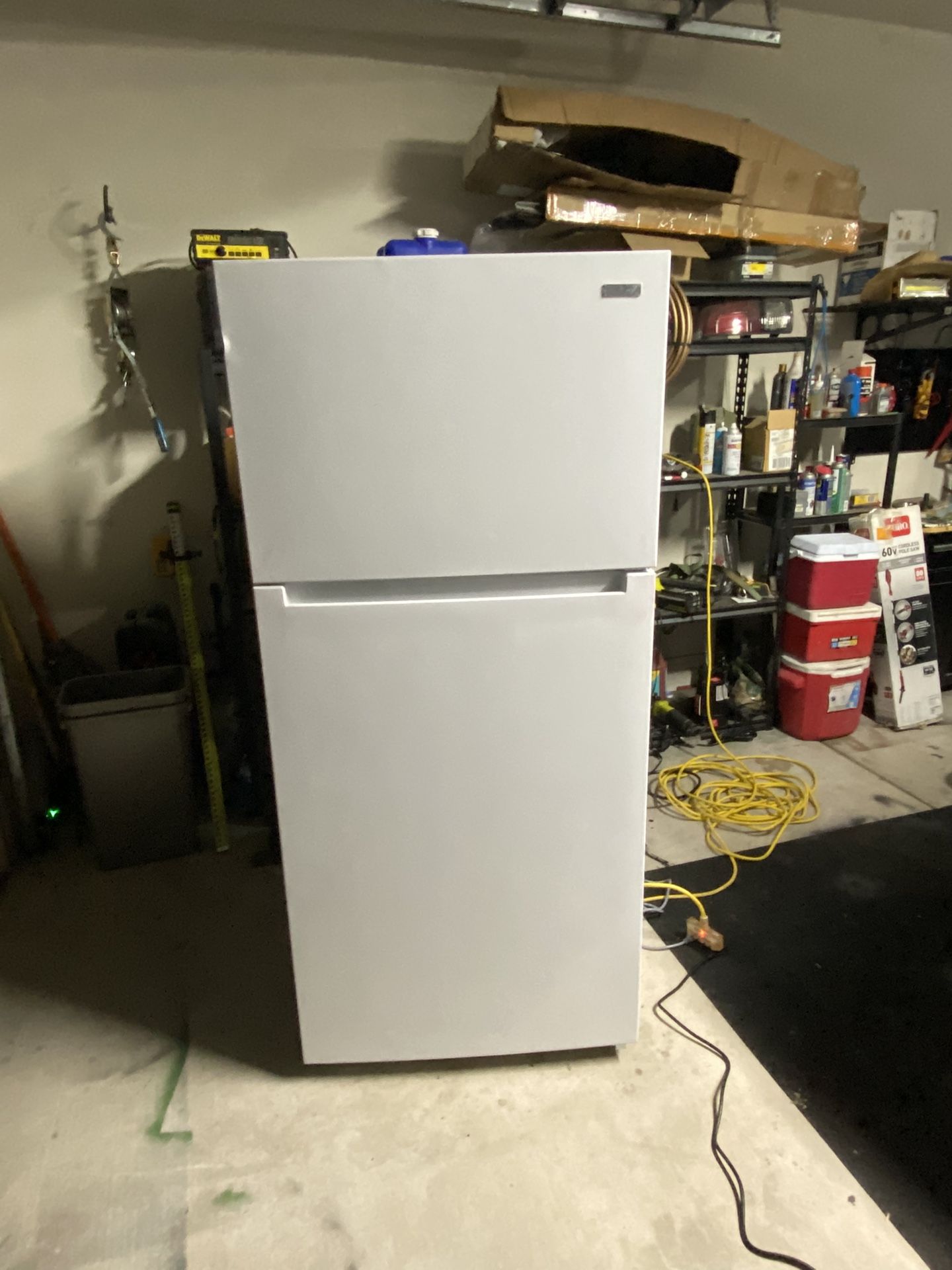 Vissani 18.3 Cu. Ft. Refrigerator NEW