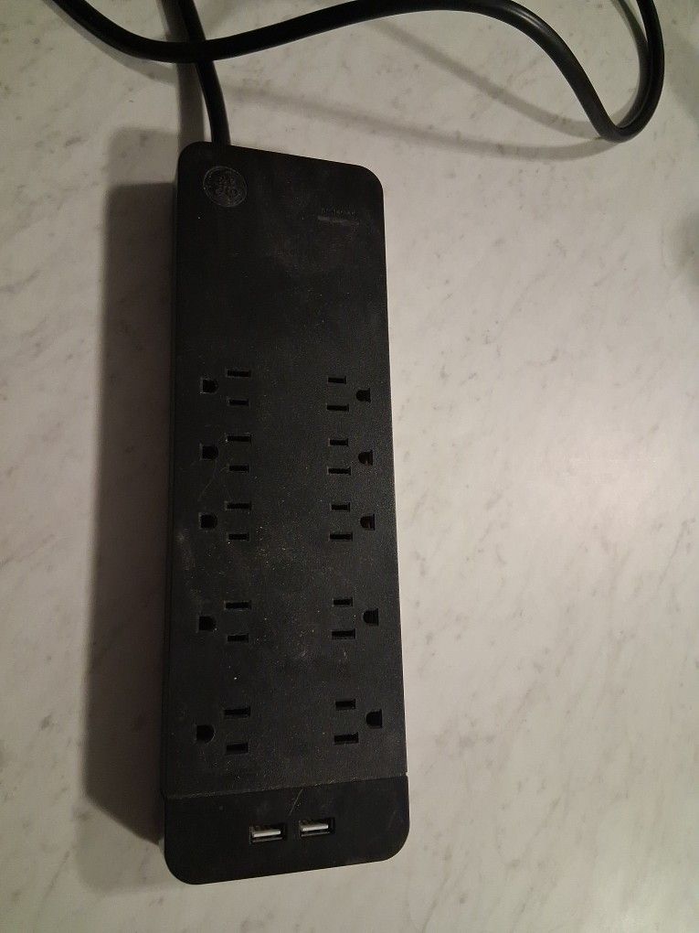 π GE Power Strip w/ USB β Keep Everything Plugged In & Charged! β‘