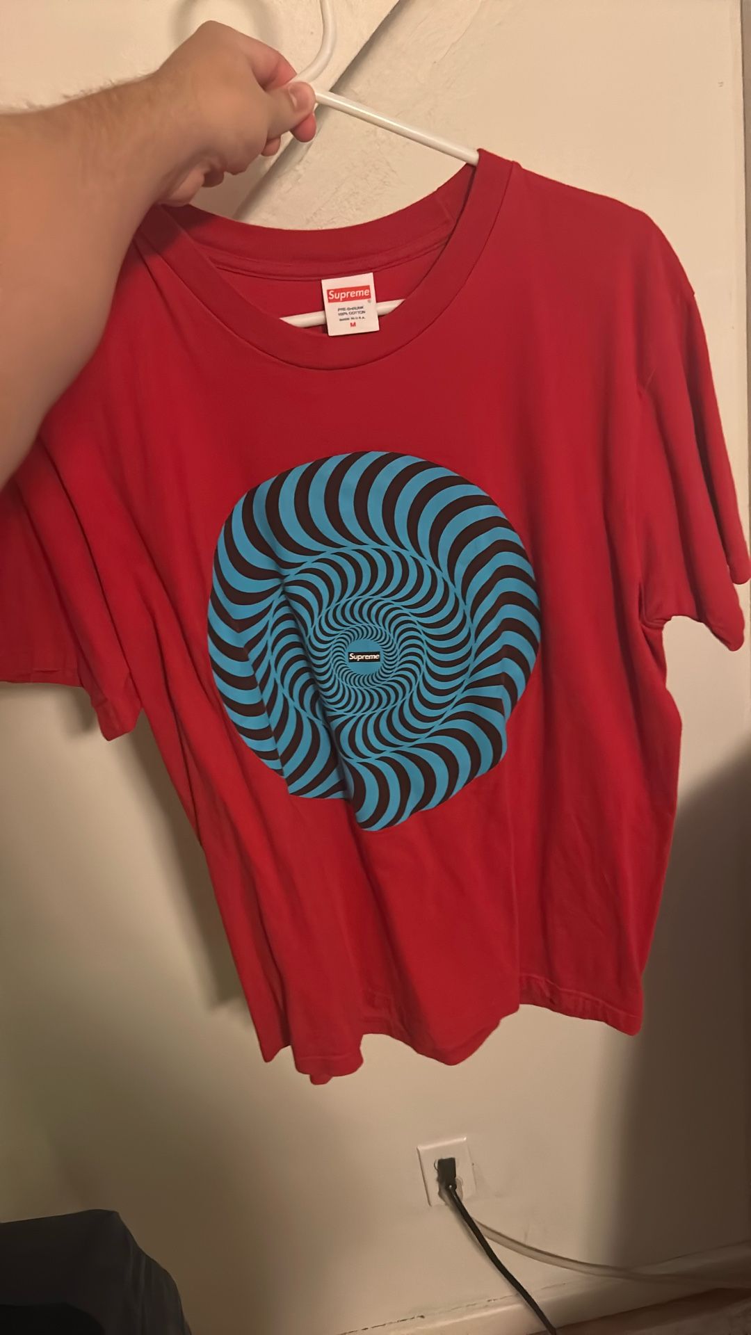 Supreme Red Swirl Tee M