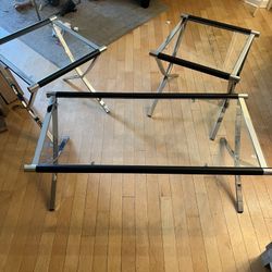 Coffe Table With Matching End Tables