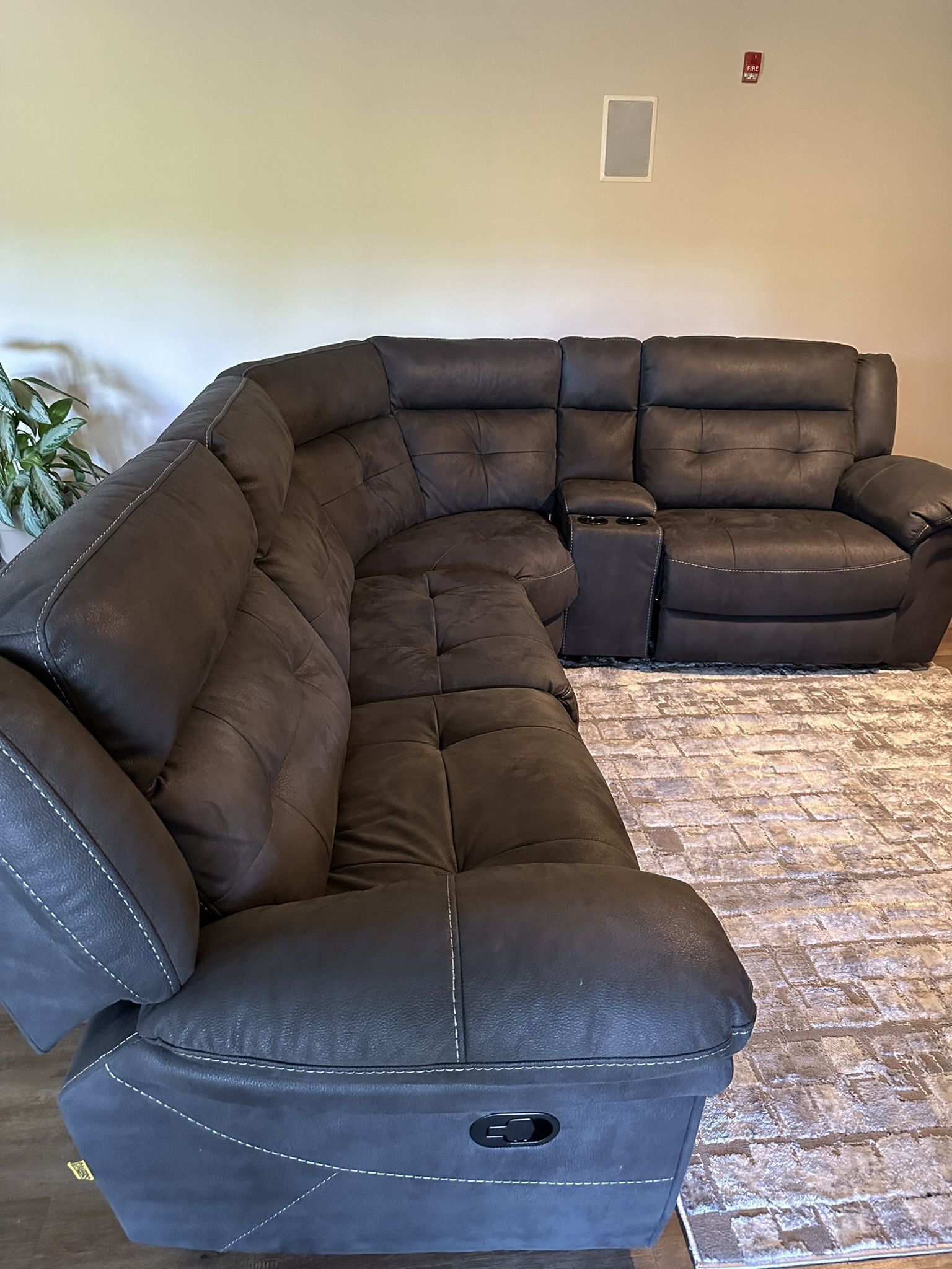 RECLINING SECTIONAL FOR SALE!