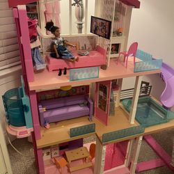 Barbie Dream house  And Accessories, Barbie Jet,Barbie Camper and Barbie Carrying Case