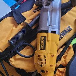 DeWalt Stud And Joist Drill