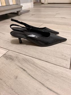 Black Kitten Heel Slingback Pumps