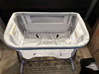 Baby bassinet- Baby Delight brand