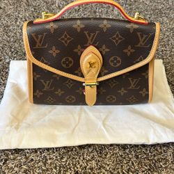 Women’s Crossbody 