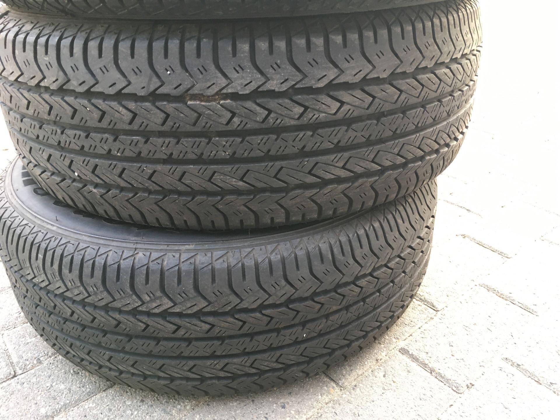 225/60/16 set of four 95% new
