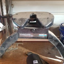 Ford OEM Fifth Wheel