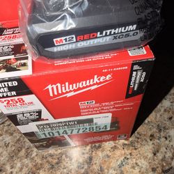🔋 2 PACK Batería Milwaukee M12 REDLITHIUM High Output XC – Nueva