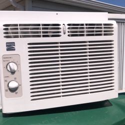 Kenmore Ac Like New