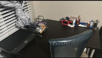 Simple Black L-Shaped Corner Office Desk