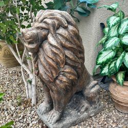 Large 40” Cast Concrete Lion Statue – Vintage Art Deco Style Entryway Guardian