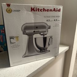 Kitchen Aid Mixer 