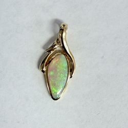 14K Gold Opal Pendant