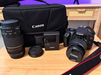 Canon EOS Rebel T7 DSLR Camera 2-Lens Kit + Bag & SD Card- LIKE NEW!