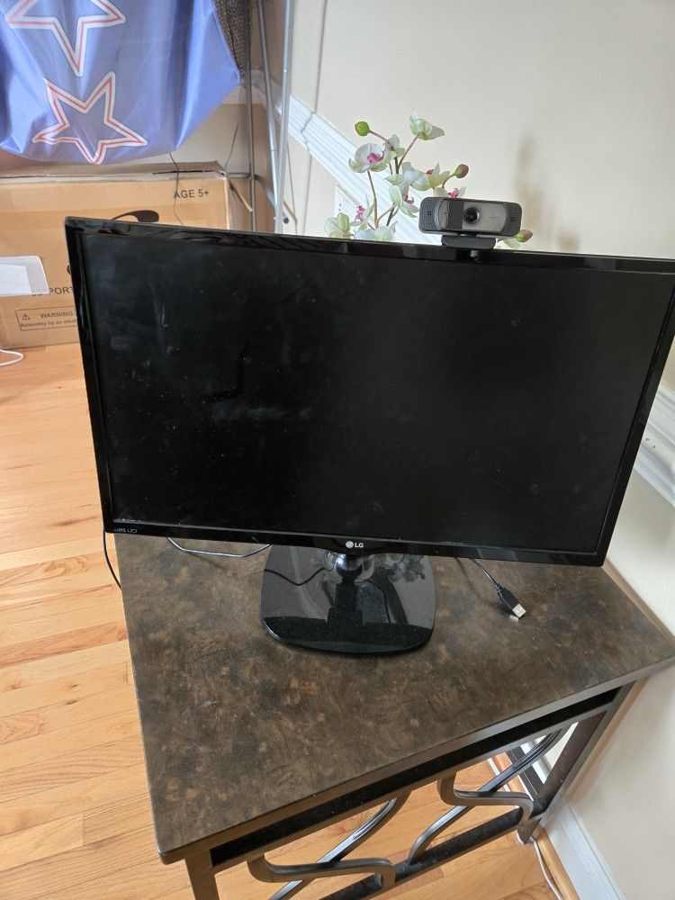 24" and one 27" Class Full HD IPS LED Monitors (2) and Web Cam