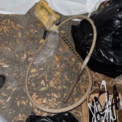 Concrete Vibrator In Working Condition! 