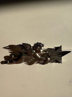 Angel with star pin