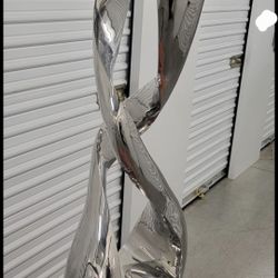 Minimalist Sculpture For Modern Space   Lifesize