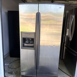 KENMORE ELITE REFRIGERATOR  STAINLESS  36 INCHES TRABAJA MUY BIEN 