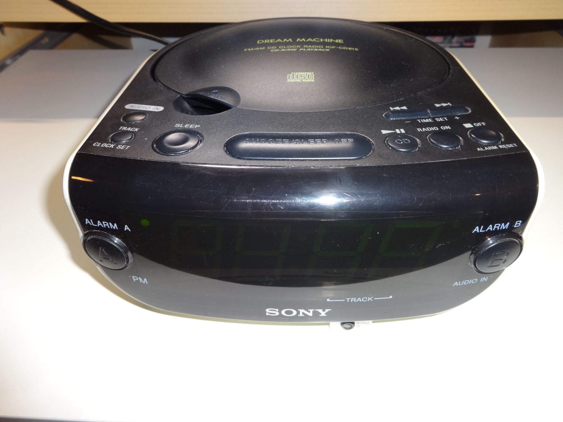 Sony Dream Machine Dual Alarm Clock AM/FM Radio CD Player ICF-CD815 Tested