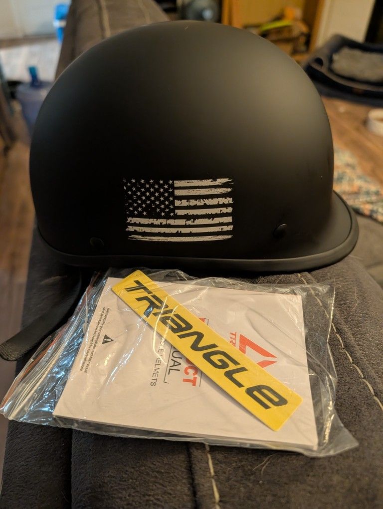 Half-shell Helmet Medium 