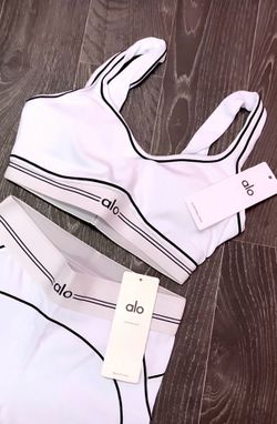 Size Small Alo Gym Set (6)