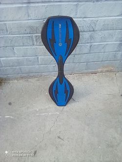 TWO-WHEEL SKATEBOARD