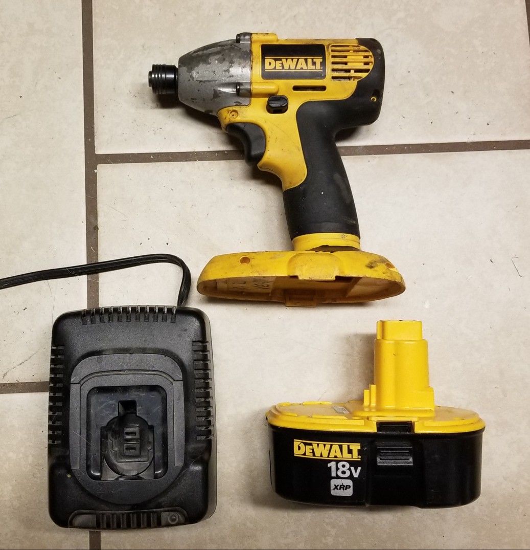 DeWalt 18v impact driver, Battery, and charger